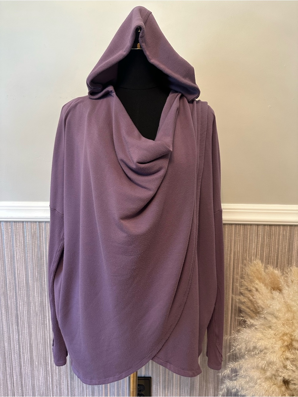 Athleta Purana Wrap Hooded Sweatshirt‎ Cardigan Purple Small Cozy Modal